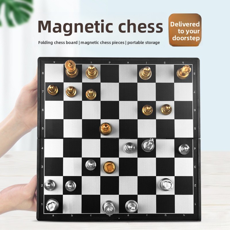 Magnetic Travel Chess - Manyetik Altın Gümüş Satranç Seti Katlanır