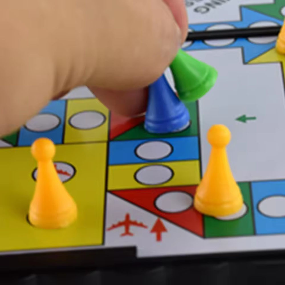Katlanabilir manyetik uçan sat - Magnetic Travel Chess incelemesi ve fiyatı